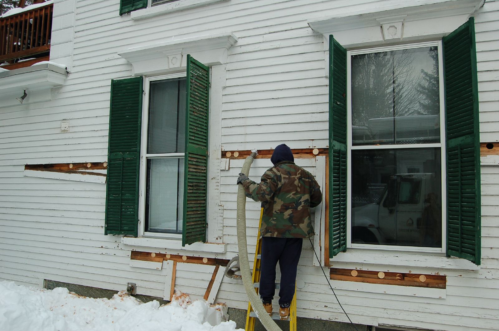 blow in insulation in existing walls