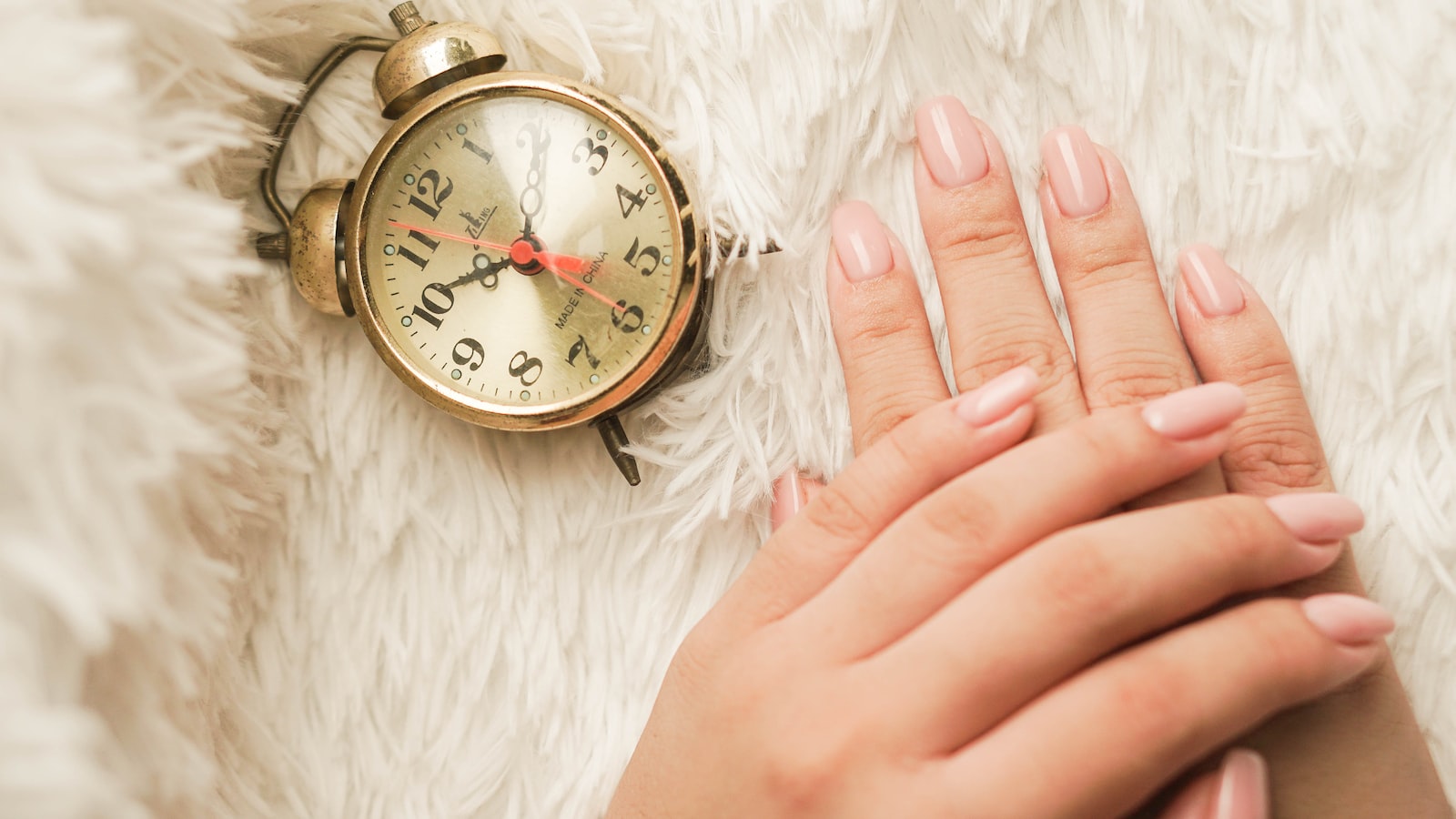 nail fungus caused by acrylic nails